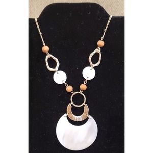 Elegant Simply Noelle Iridescent Shell-like Gold Toned & Bead Accents Necklace